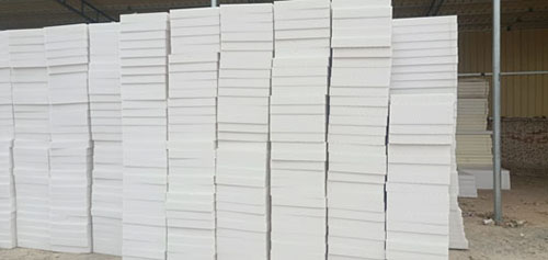 保溫擠塑板市場不斷發展壯大的原因是什么呢？