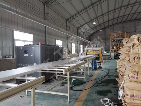 泡沫板在生產時應注意的三個事項