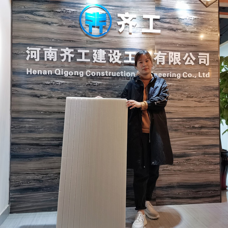 保溫材料施工質量的控制難度較大