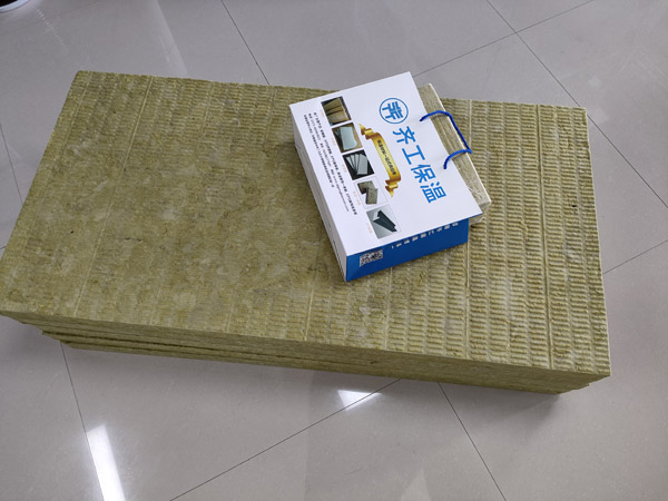  巖棉板施工方法因為應用環(huán)境不同